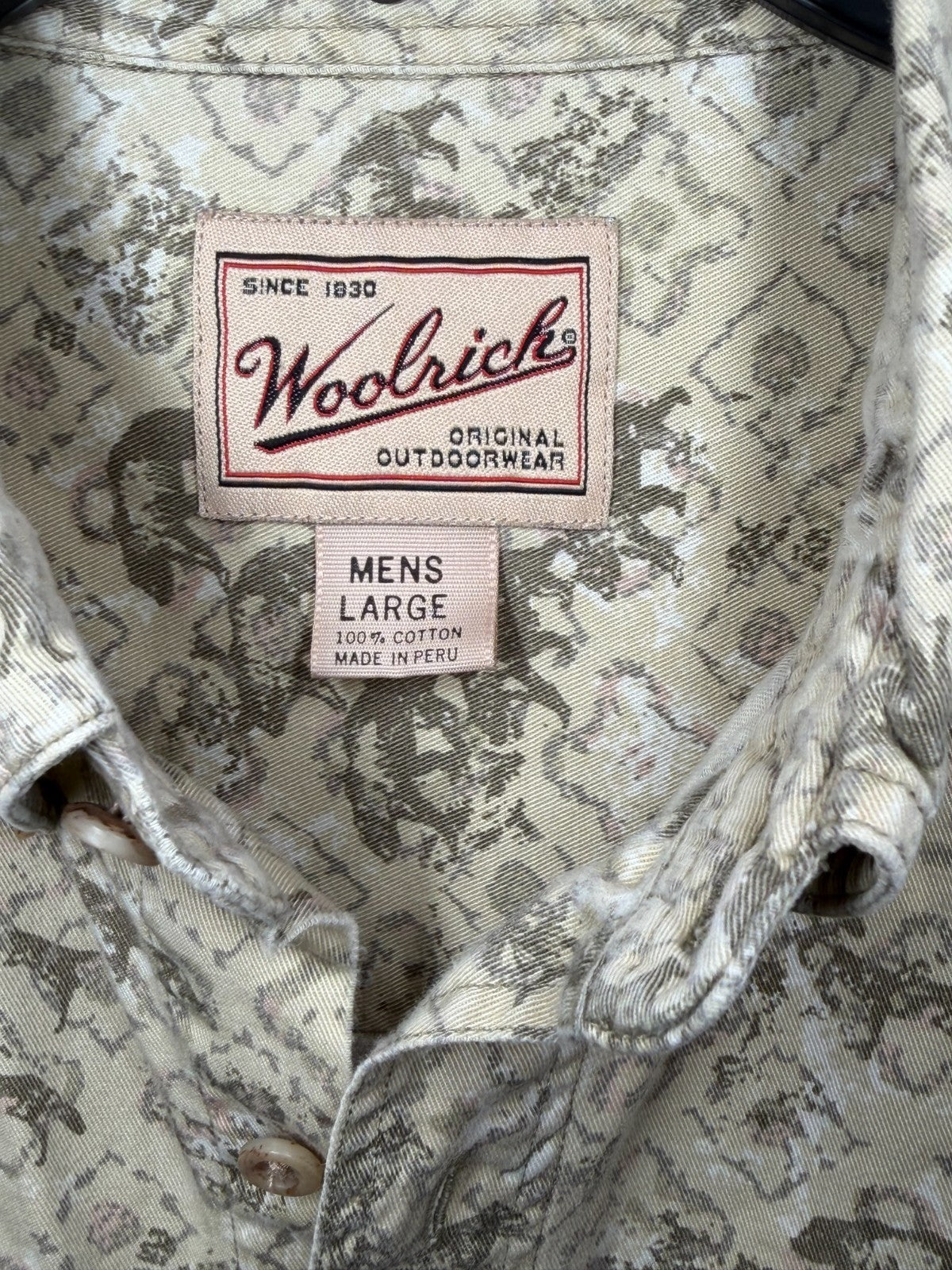 Woolrich Vintage Shirt Mens Large Wildlife All Over Print Bear Moose Cotton Peru
