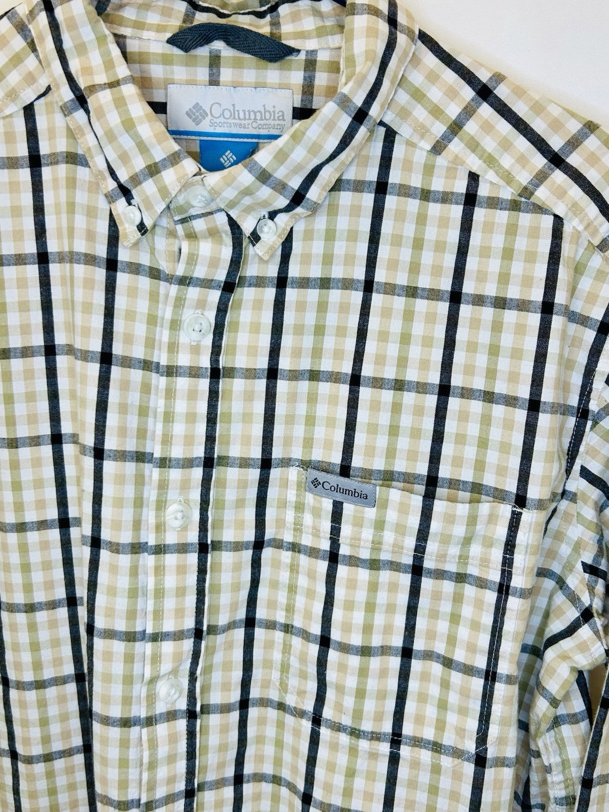 Columbia Plaid Button Up Shirt Long Sleeve Outdoor Casual Yellow White Medium