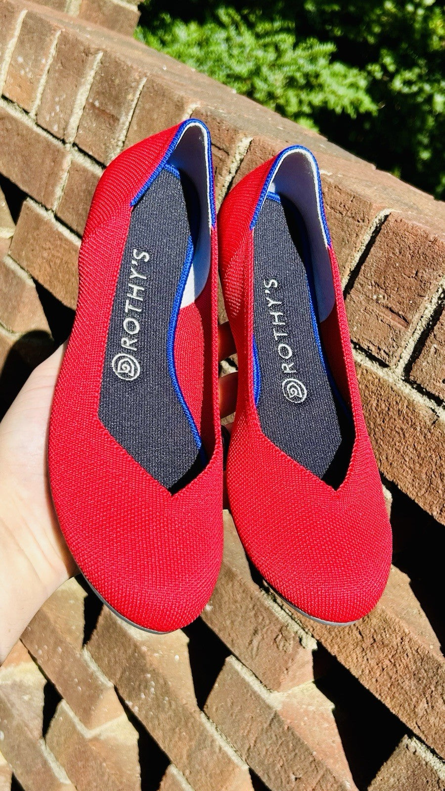 NWOT Rothys Scooter Bright Red The Flats Ballet Shoe Classic Round Toe Sz 9