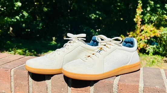 Rothys Men's RS01 Sneaker Size 7.5 Bone White Knit Lace Up Travel Shoe Casual