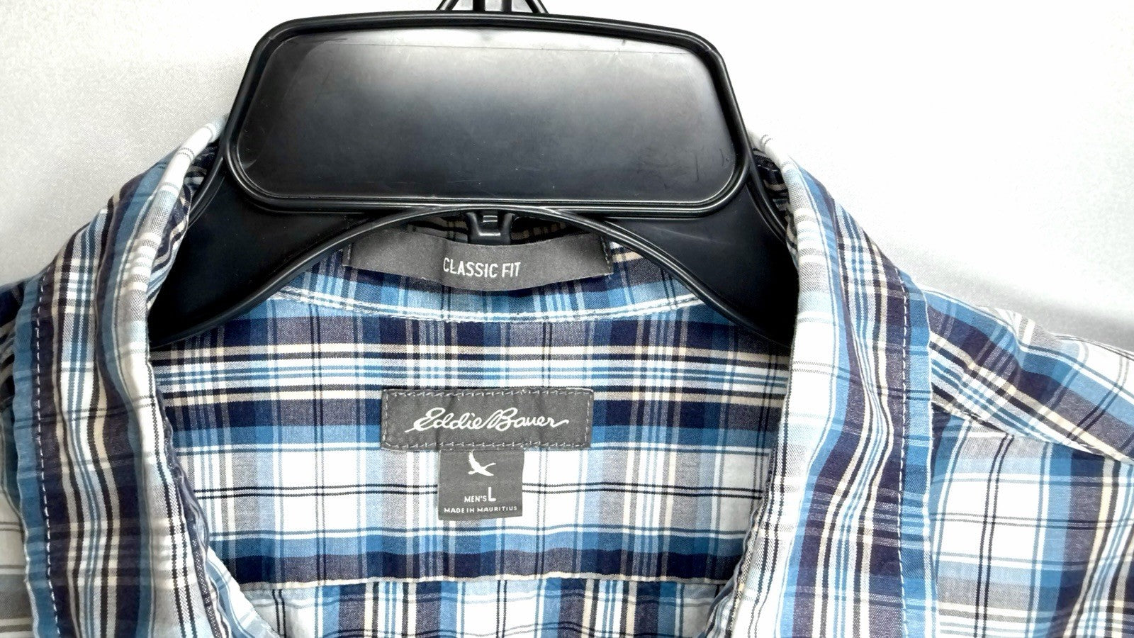 Eddie Bauer Men's Size L Classic Fit Button Down Shirt Long Sleeve Blue Plaid