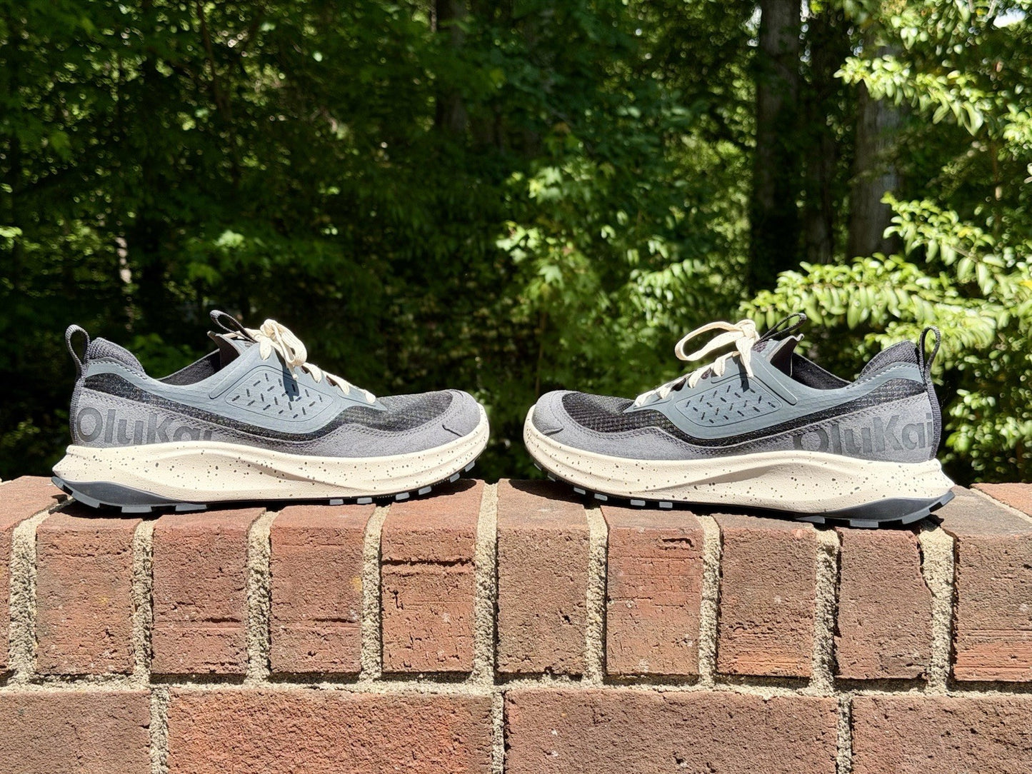 OluKai Makiki Womens Size 9 Trail Running Shoes Dark Gray Suede Worn Once VGC