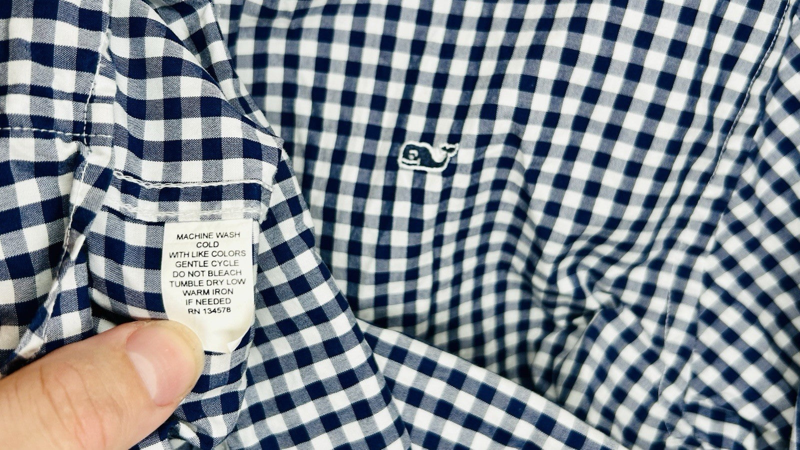 Boys Vineyard Vines L 16-18 Blue Check Long Sleeve Button Up Shirt / Whale Shirt