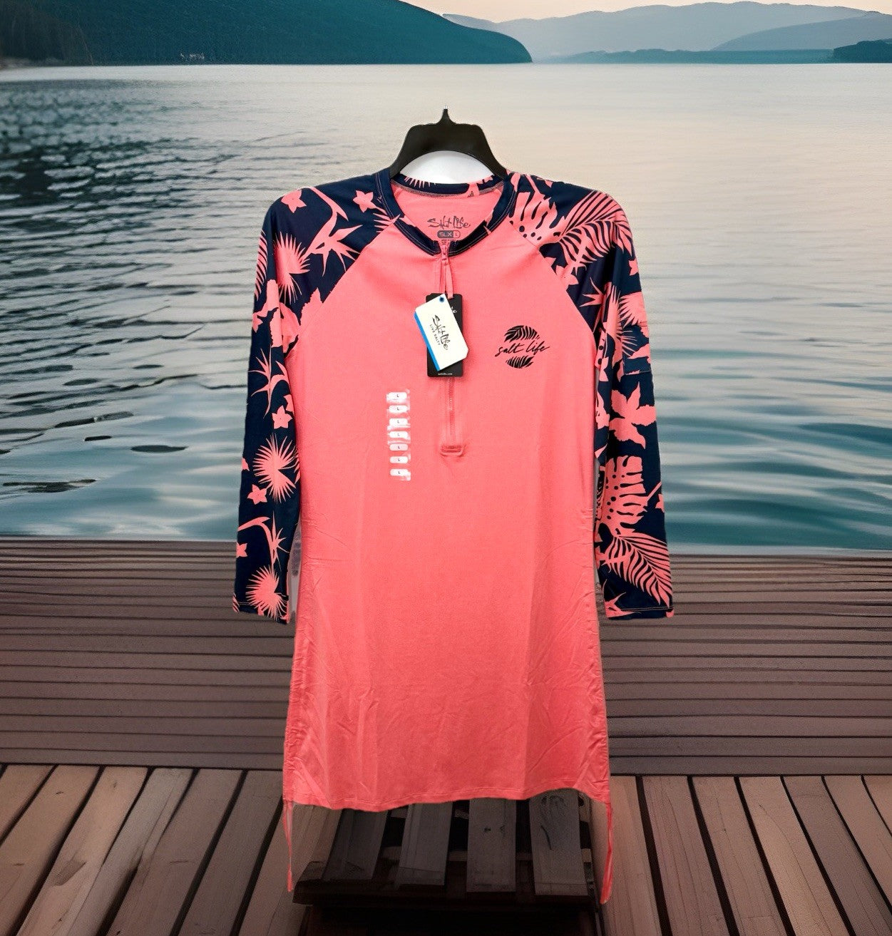 Salt Life Womens Escapism SLX Long Sleeve Performance Dress In Coral Heather NWT