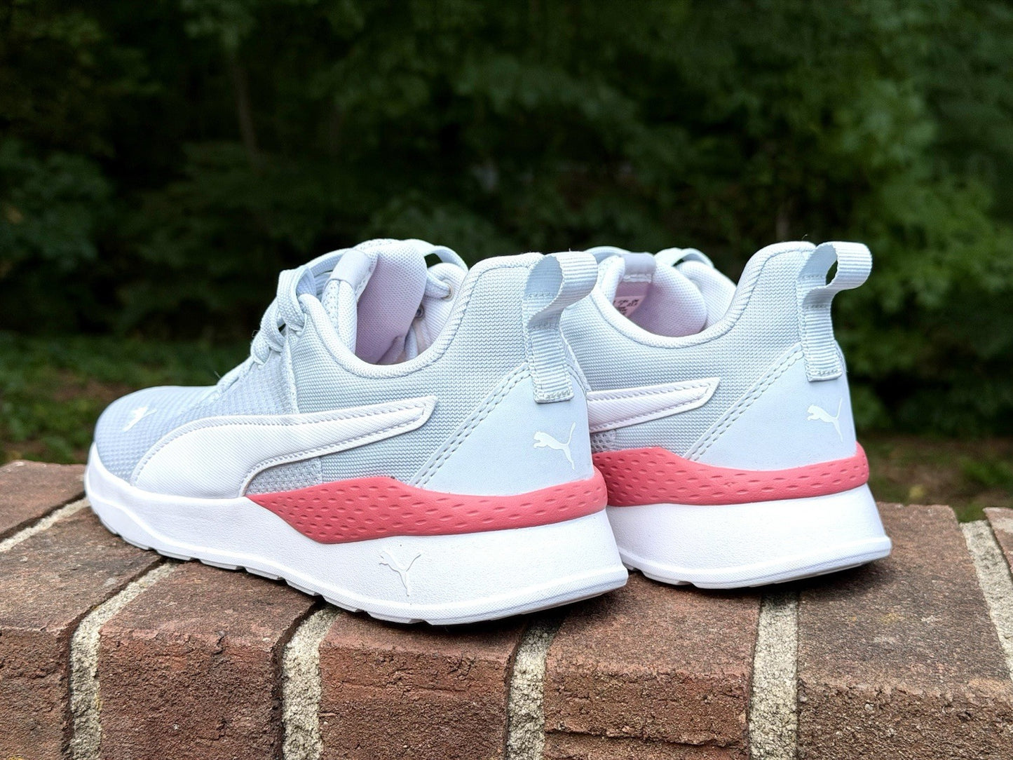 PUMA Anzarun Lite Blue Crystal Womens Size 7 Running Shoes Sneakers Worn Once
