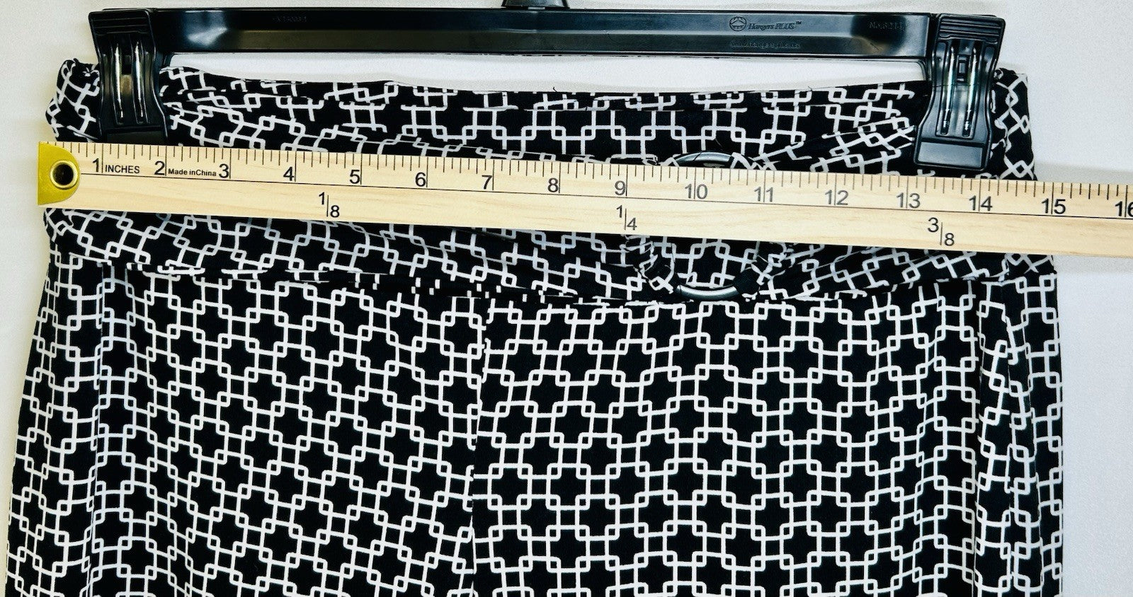 Robert Louis Stretchy Pants Black/White Geometric Size M Pull On Wide Leg