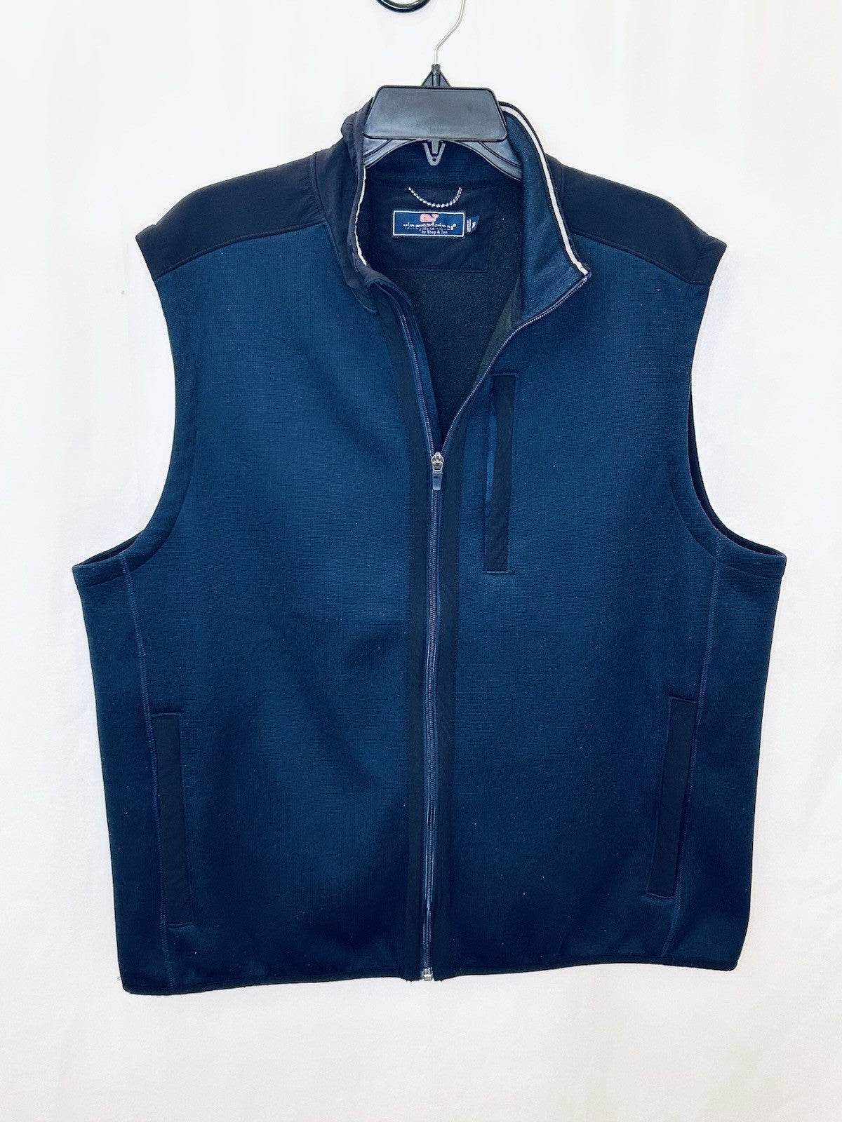 Vineyard Vines Mens XL Blue Shep and Ian Mountain Sweater Vest Utility Fleece