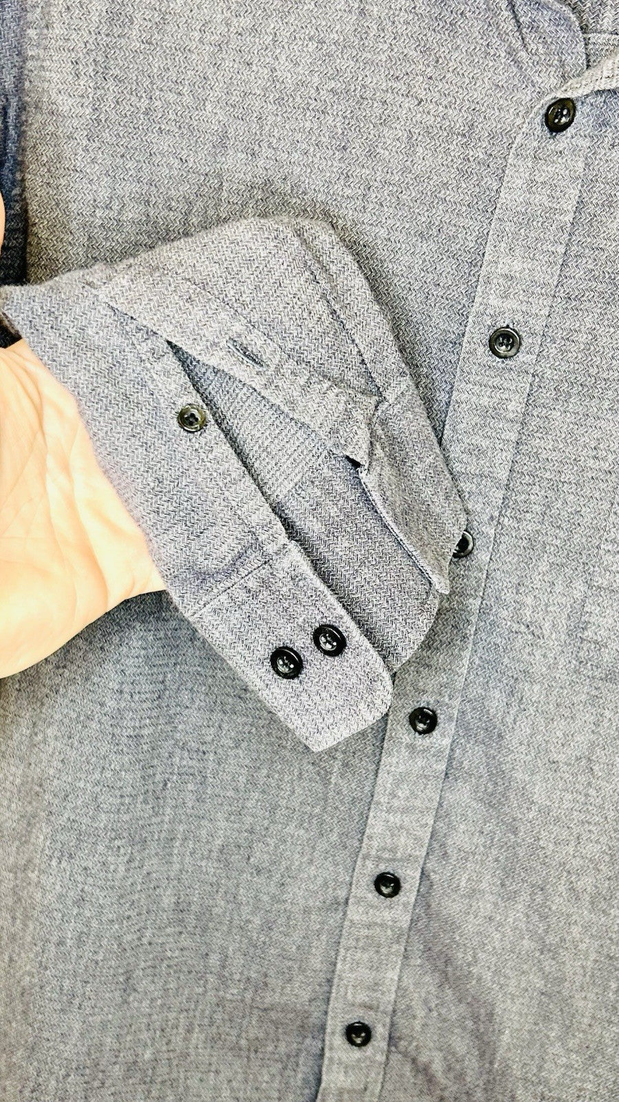 Kenneth Cole New York Men's Large Embroidered Button Up Shirt Gray Cotton