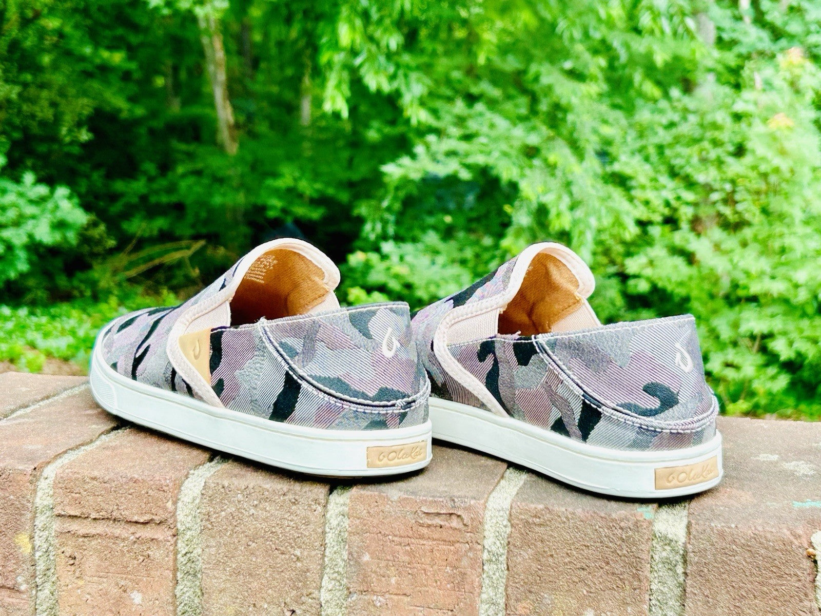OluKai Pehuea Pa'i Ke Au Camo Slip On Sneakers Women's 7 - Slip On - Hide Heel