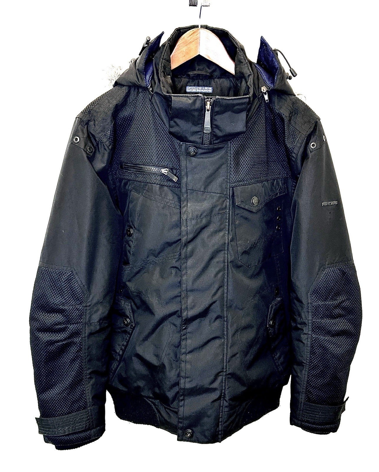 Point Zero Canadian Black/Blue Hooded Jacket Size Men’s Large