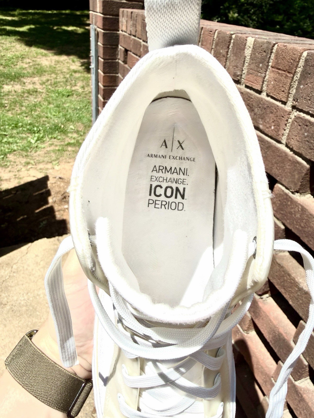 Armani Exchange Men's High Top Icon Logo Canvas Sneakers White Size 11 Excellent