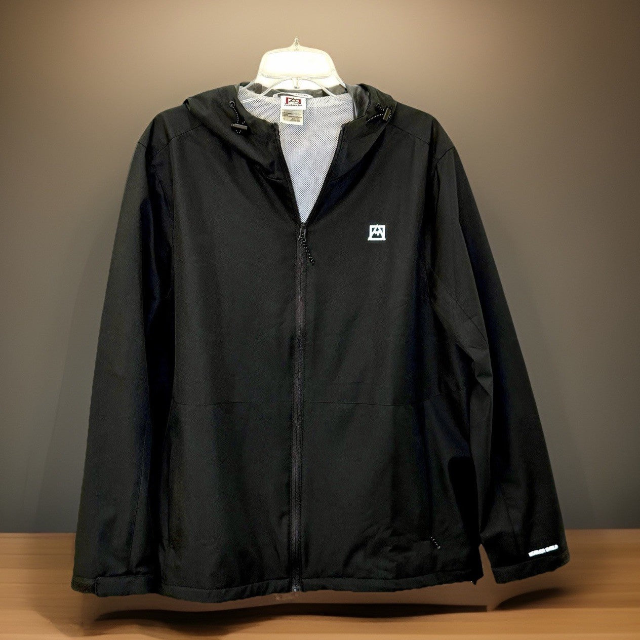 Avalanche Men's Weather Shield Hoodie Light Weight Jacket Zip Size Large