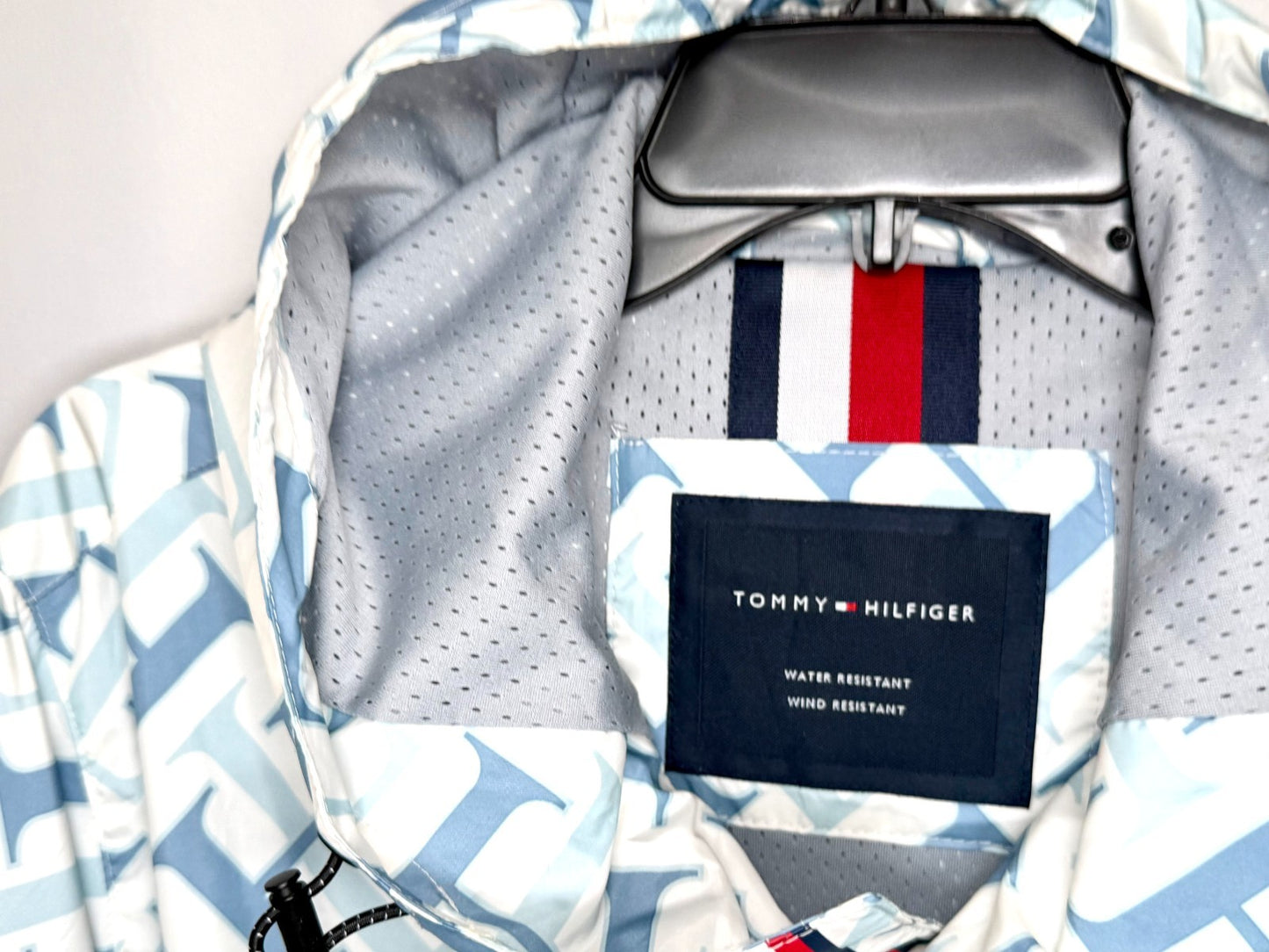 Tommy Hilfiger Womens M Windbreaker Jacket Hooded Monogram Print Water Resistant