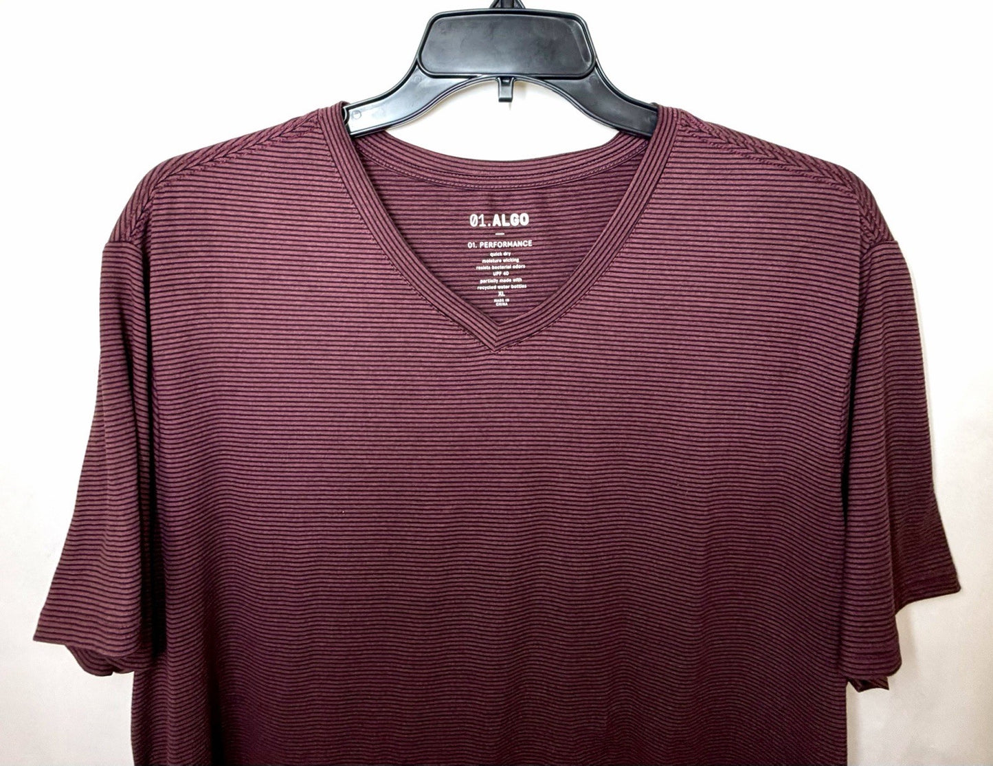 01. Algo T Shirt Men’s XL Striped V-Neck Performance Quick Dry SPF 40 Wicking