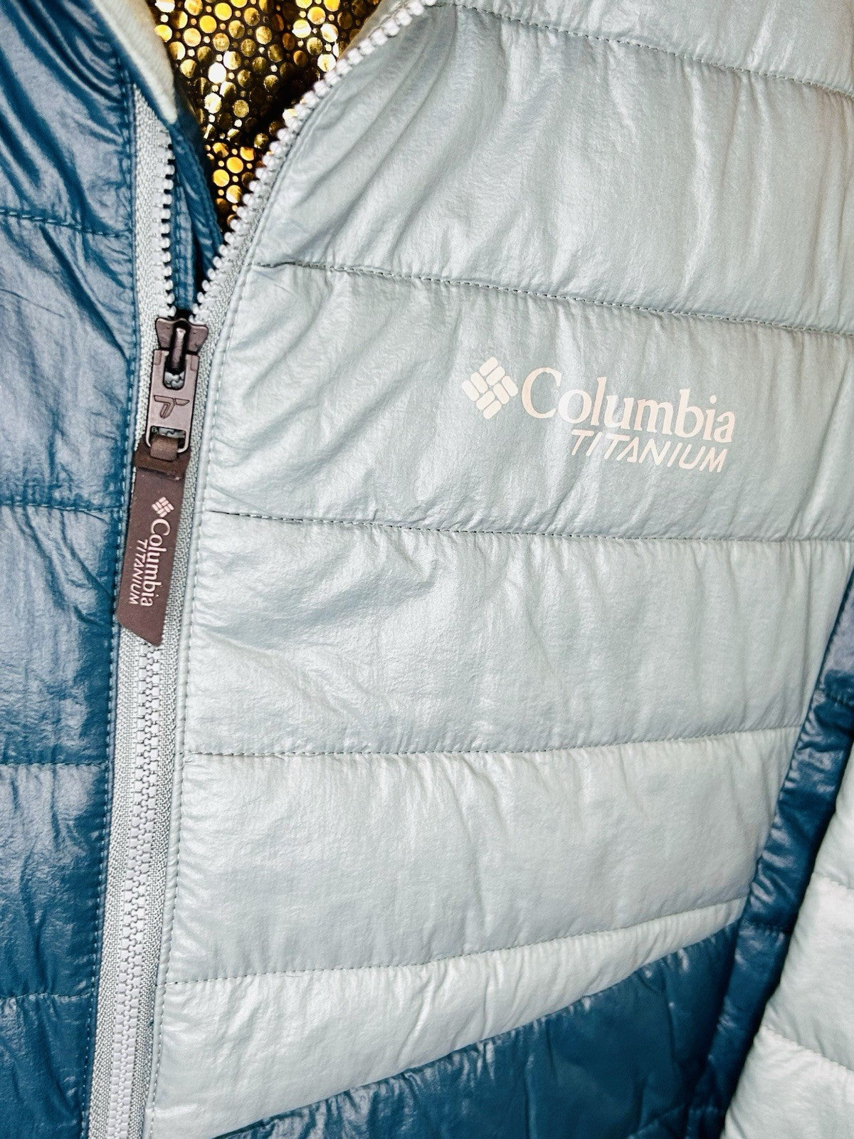 Columbia Titanium Series Men's Platinum Peak Hooded Insulated Puffer Jacket SZ L