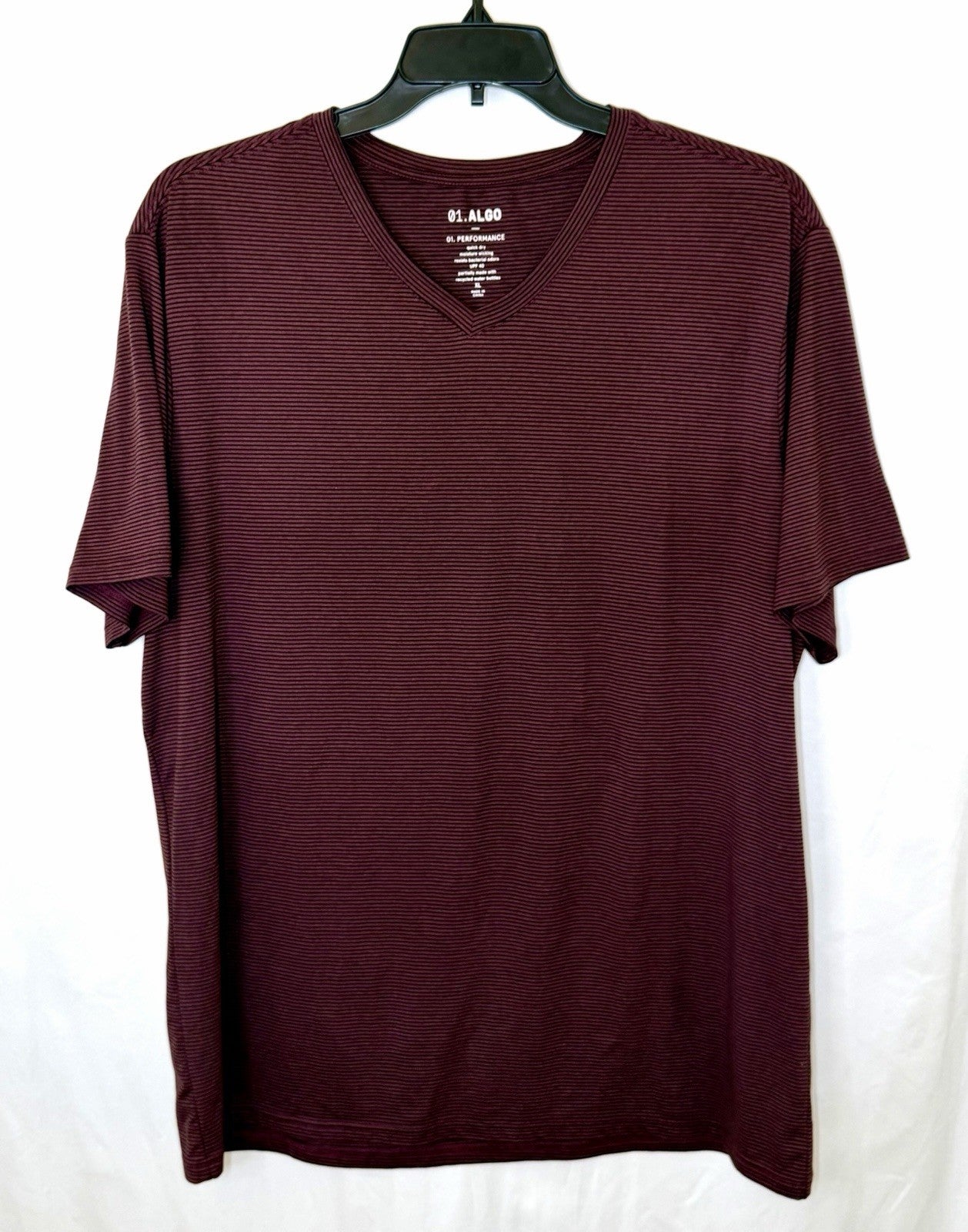 01. Algo T Shirt Men’s XL Striped V-Neck Performance Quick Dry SPF 40 Wicking