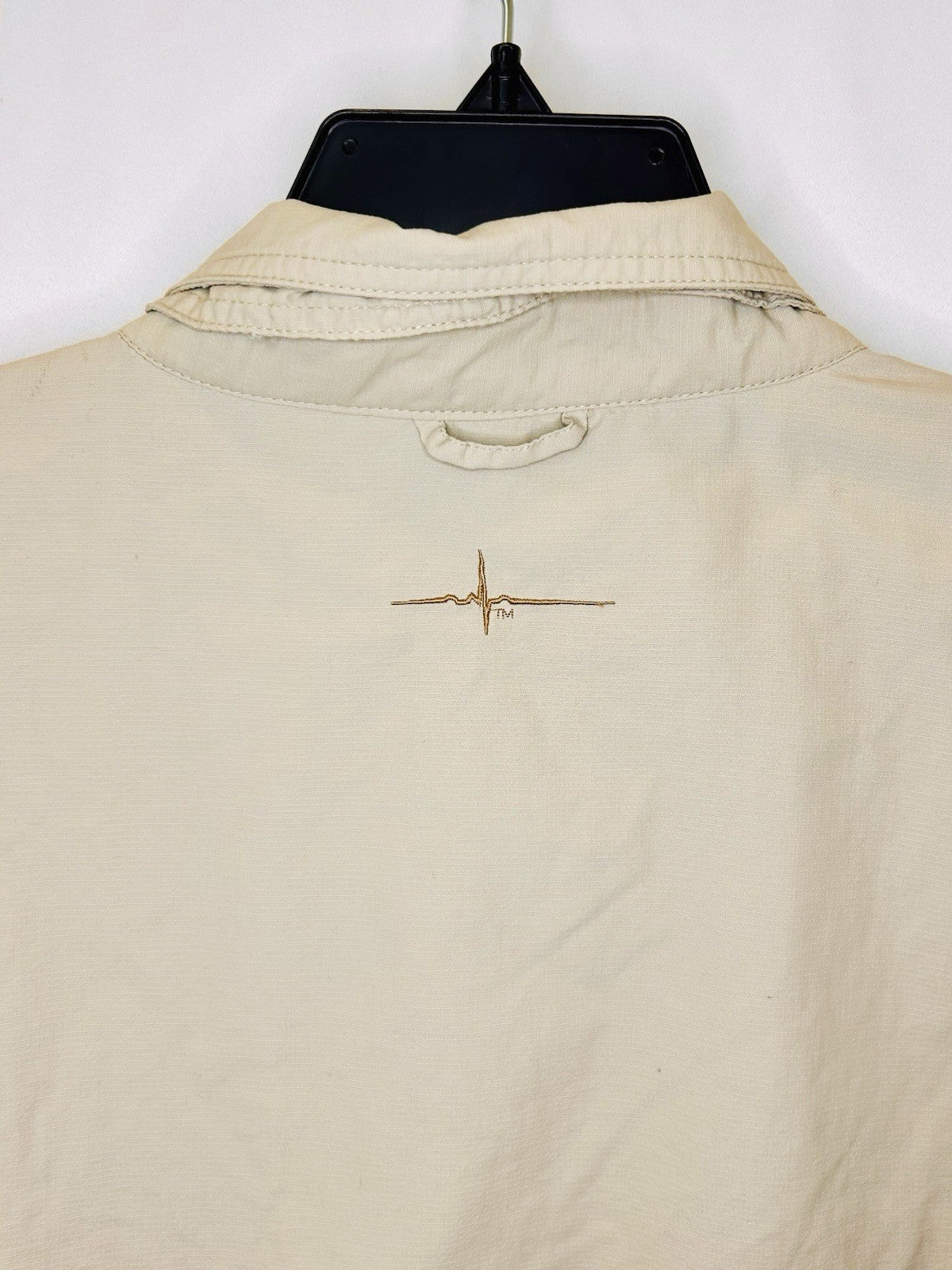 Habit Solar 30+ Factor Beige Realtree Button Up Fishing Men's Shirt 100% Nylon