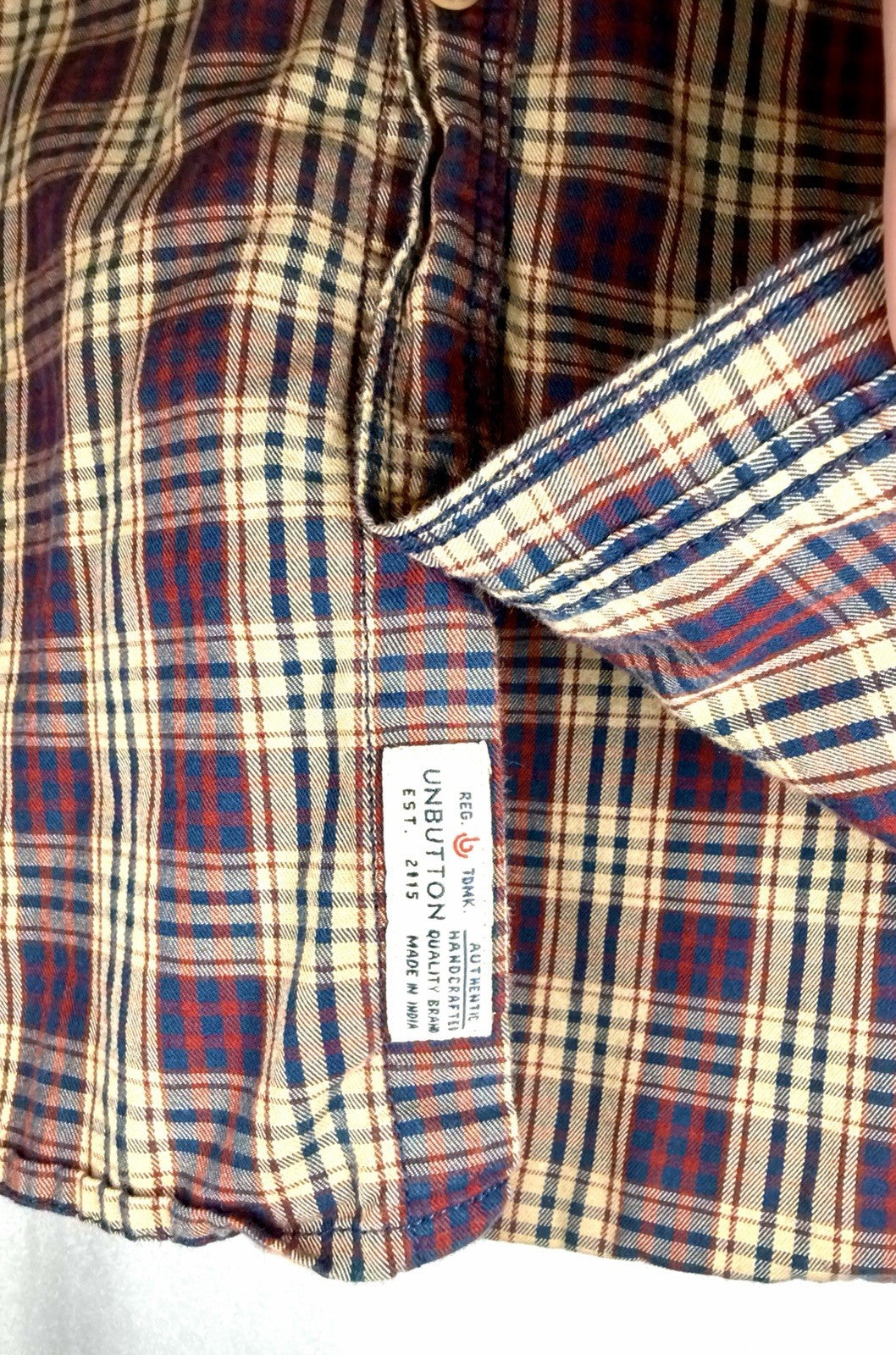 Unbutton Men’s XL Slim Fit Plaid Button Up Shirt