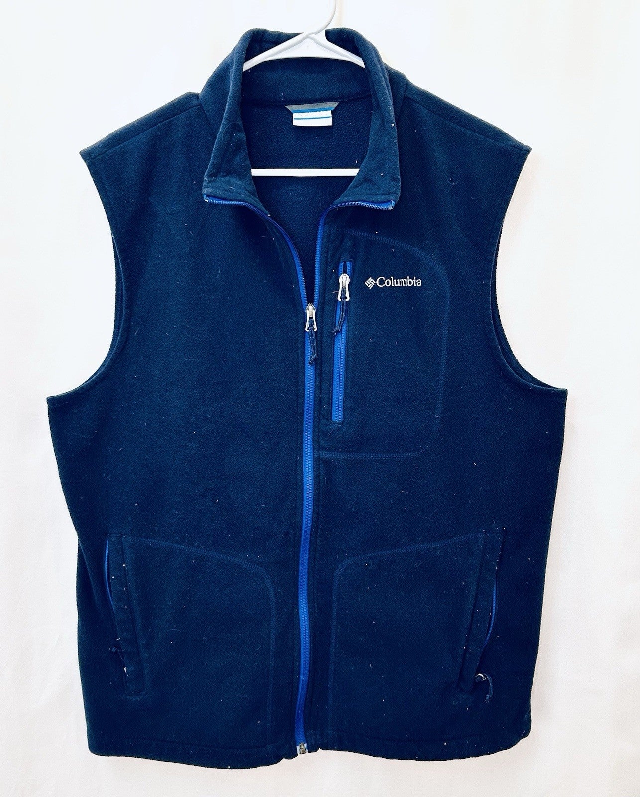 COLUMBIA MEN'S NAVY BLUE SLEEVELESS FAST TREK FLEECE POCKET VEST Sz Large