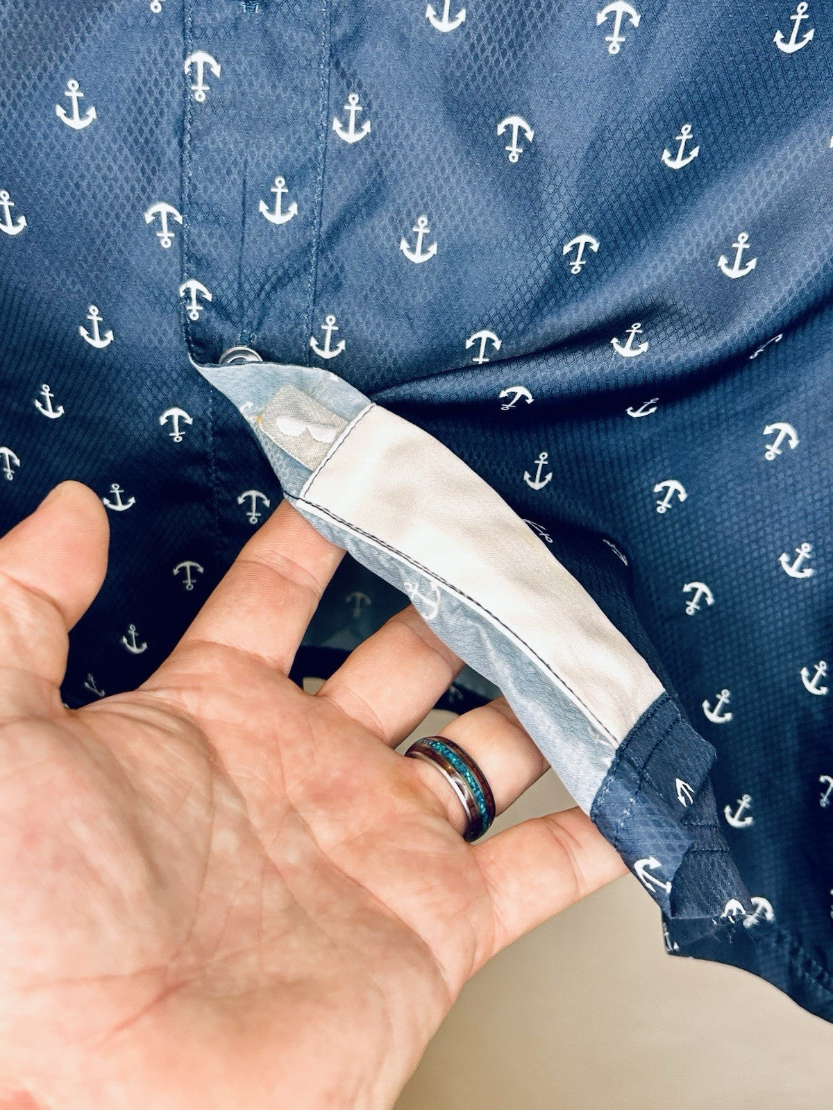 Momentum Comfort Gear Anchor Short Buttoup Shirt UPF 50 Fishing Men’s Large