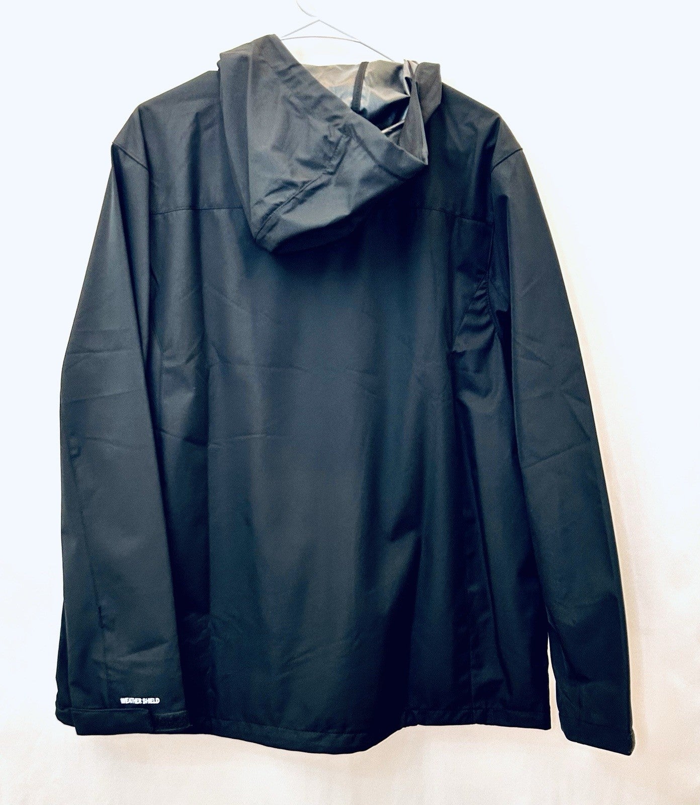 NWT Men’s Avalanche Rain Jacket Full Zip Weather Shield Hooded Black Men’s Large