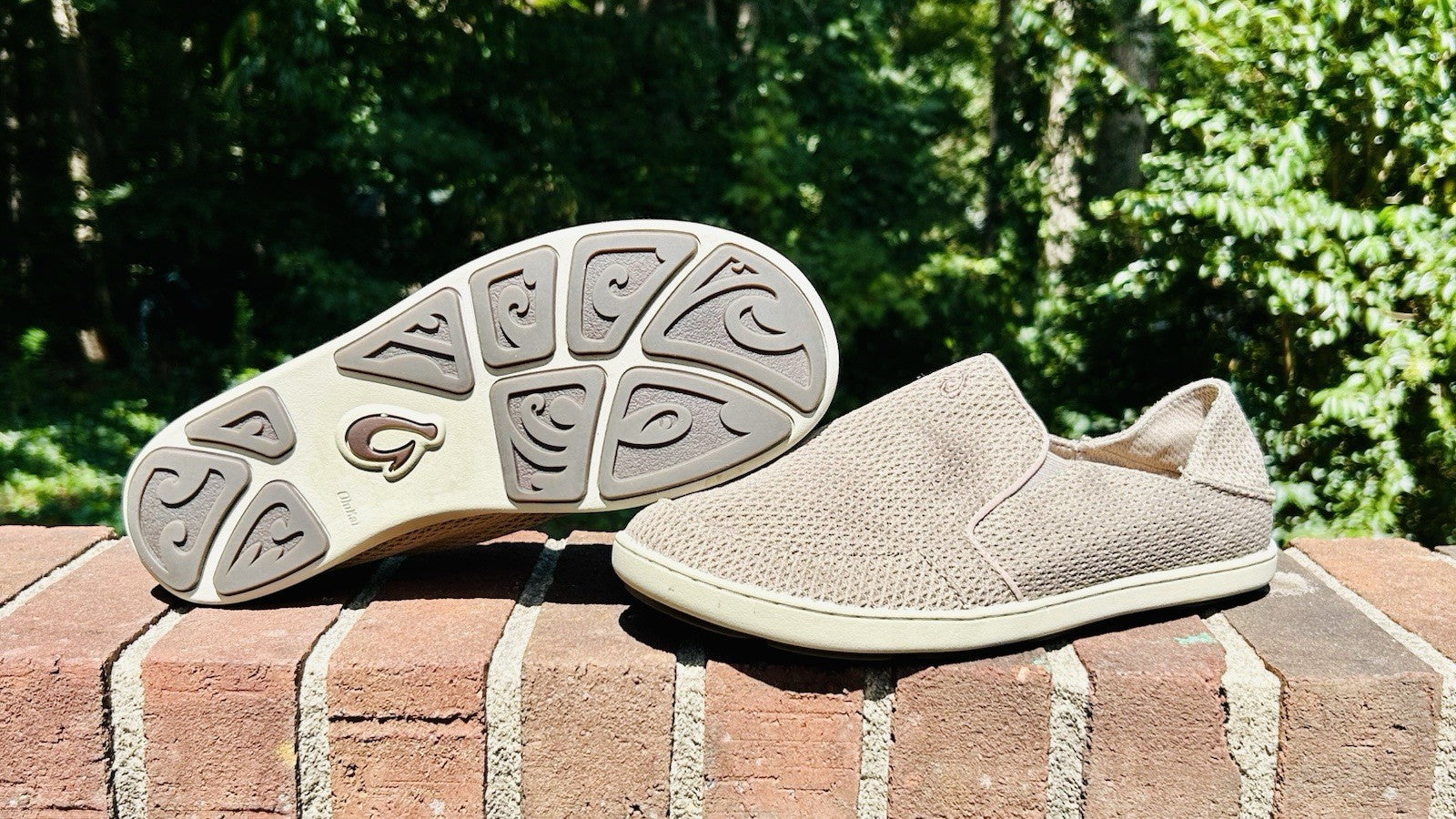 OLUKAI Nohea Mesh Men’s Slip On Sneakers Color Tan Size 9.5