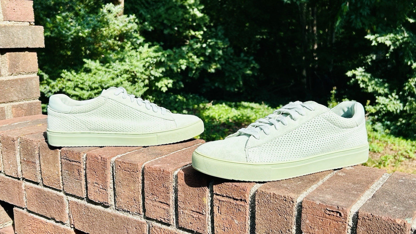 Rare!!! Steve Madden Men’s Mint Green Sneaker / Low Top /Leather / Men’s Size 10