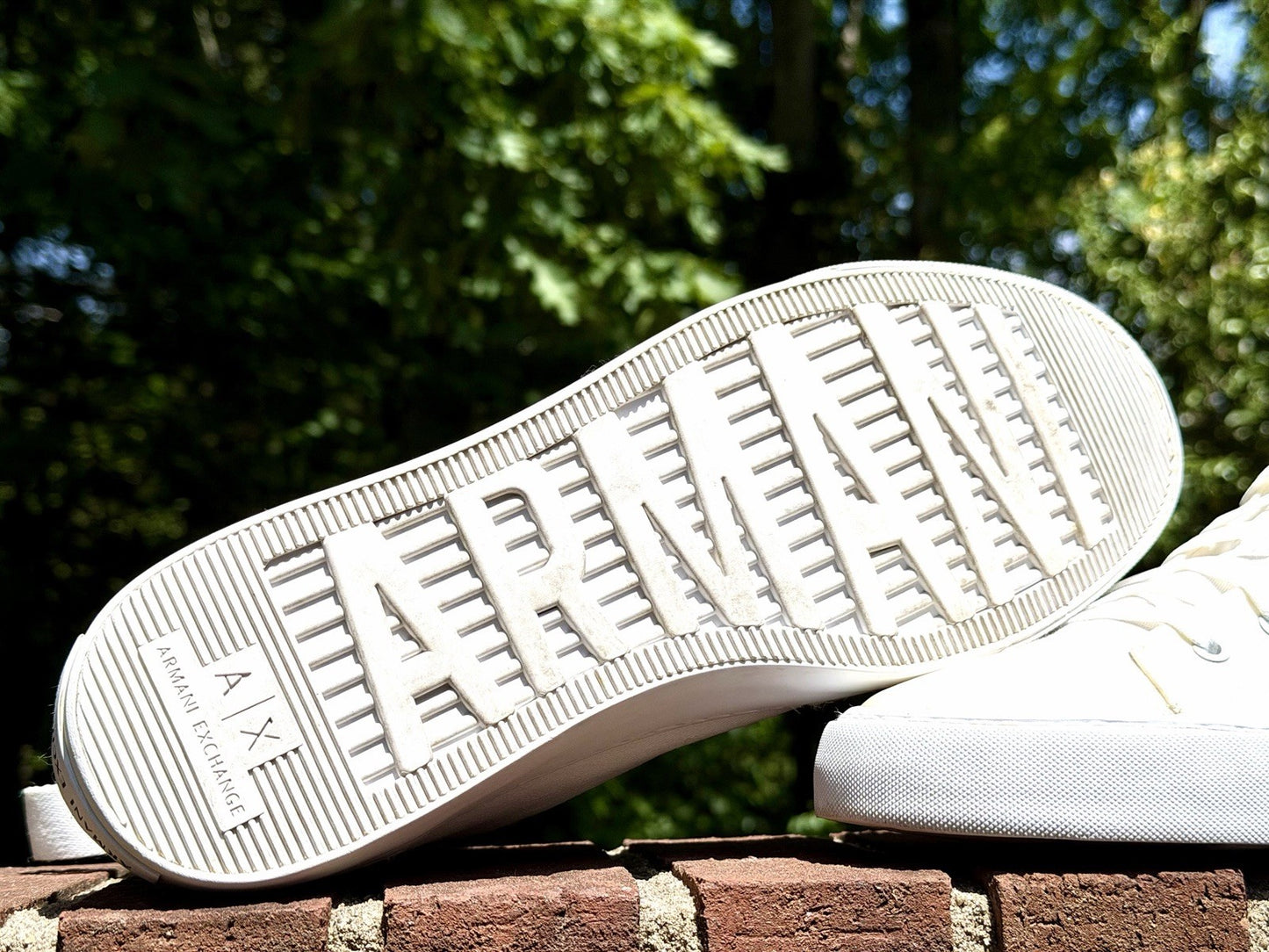 Armani Exchange Men's High Top Icon Logo Canvas Sneakers White Size 11 Excellent