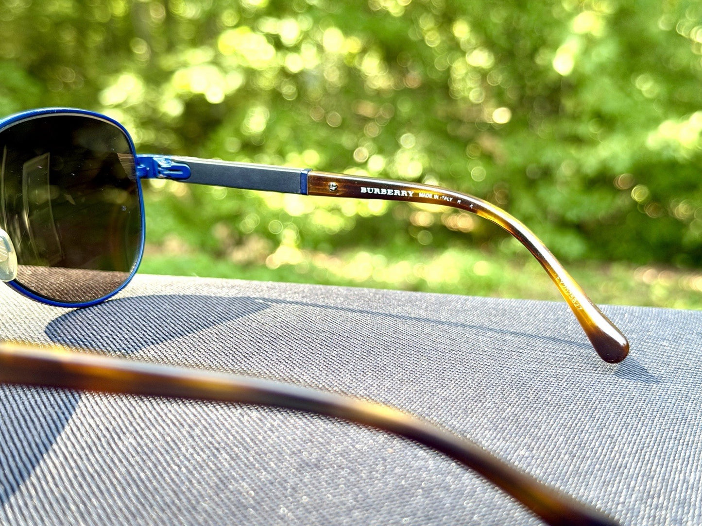Burberry BE3080 Navy Blue Aviator Sunglasses Check Pattern Temples 59-14-135