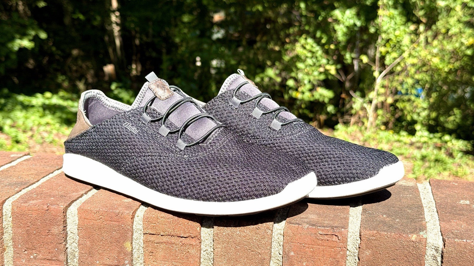 Olukai ALAPA LI / Black / Men’s 12 / Worn Once!!! $120 Retail