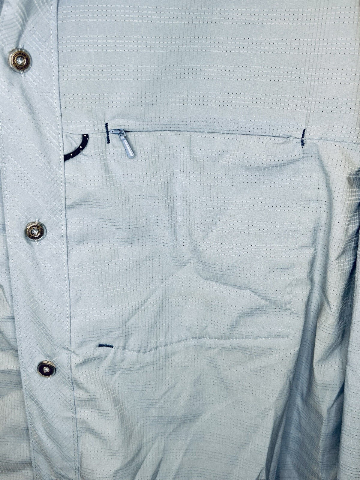 World Wide Sportsman Light Blue Long Sleeve Fisherman Button Up Shirt Men’s XL