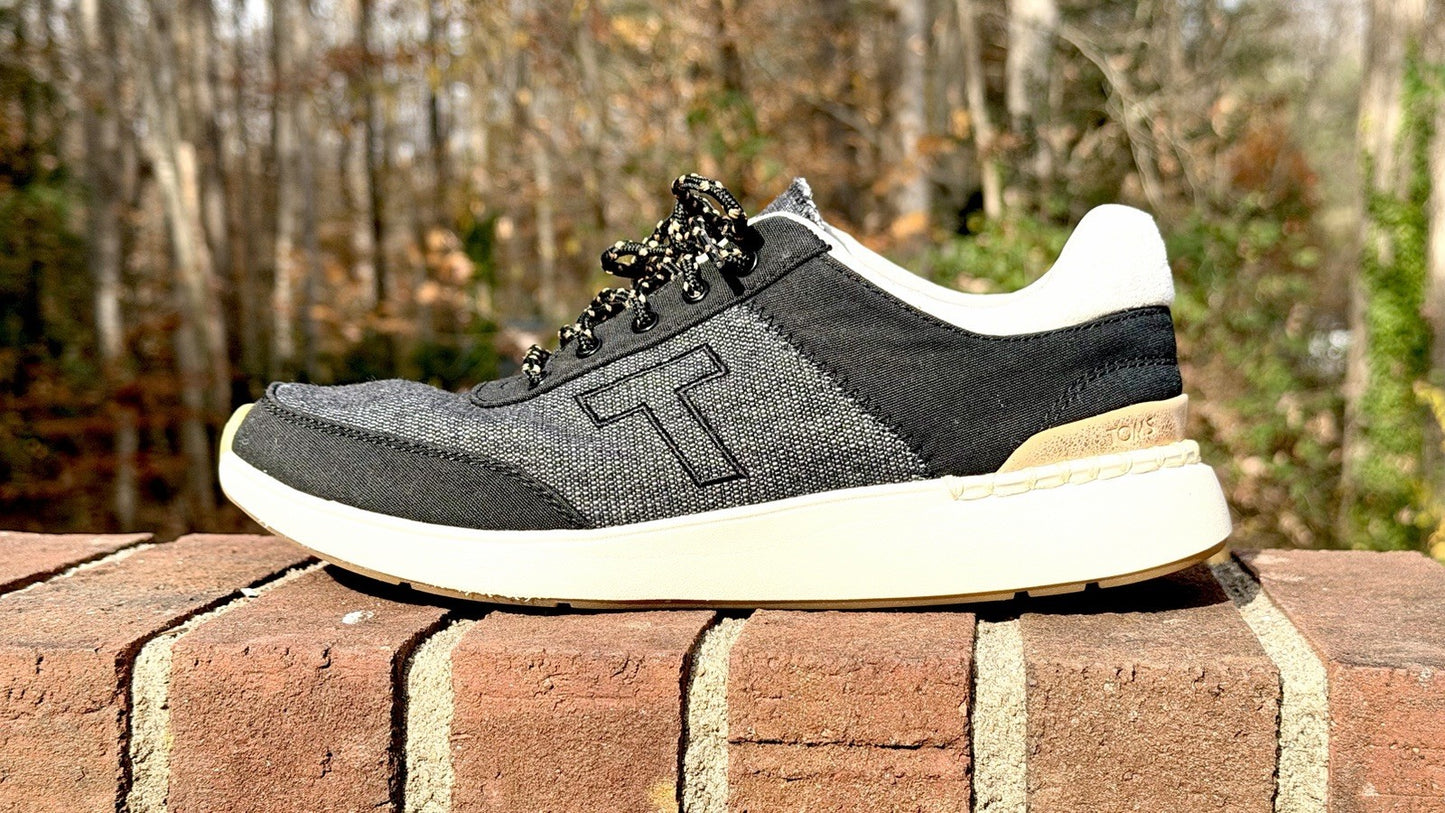 TOMS Heritage Sneakers Women’s 9 Black Canvas Low Top Round Toe Casual Shoes