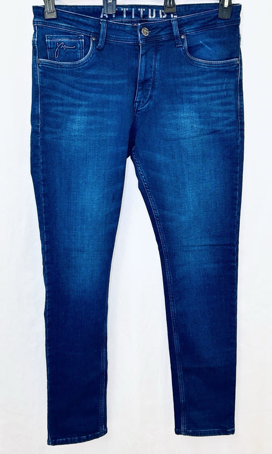 NWOT Integriti Jean Skinny Fit Men’s Size 36 Medium/Dark Wash