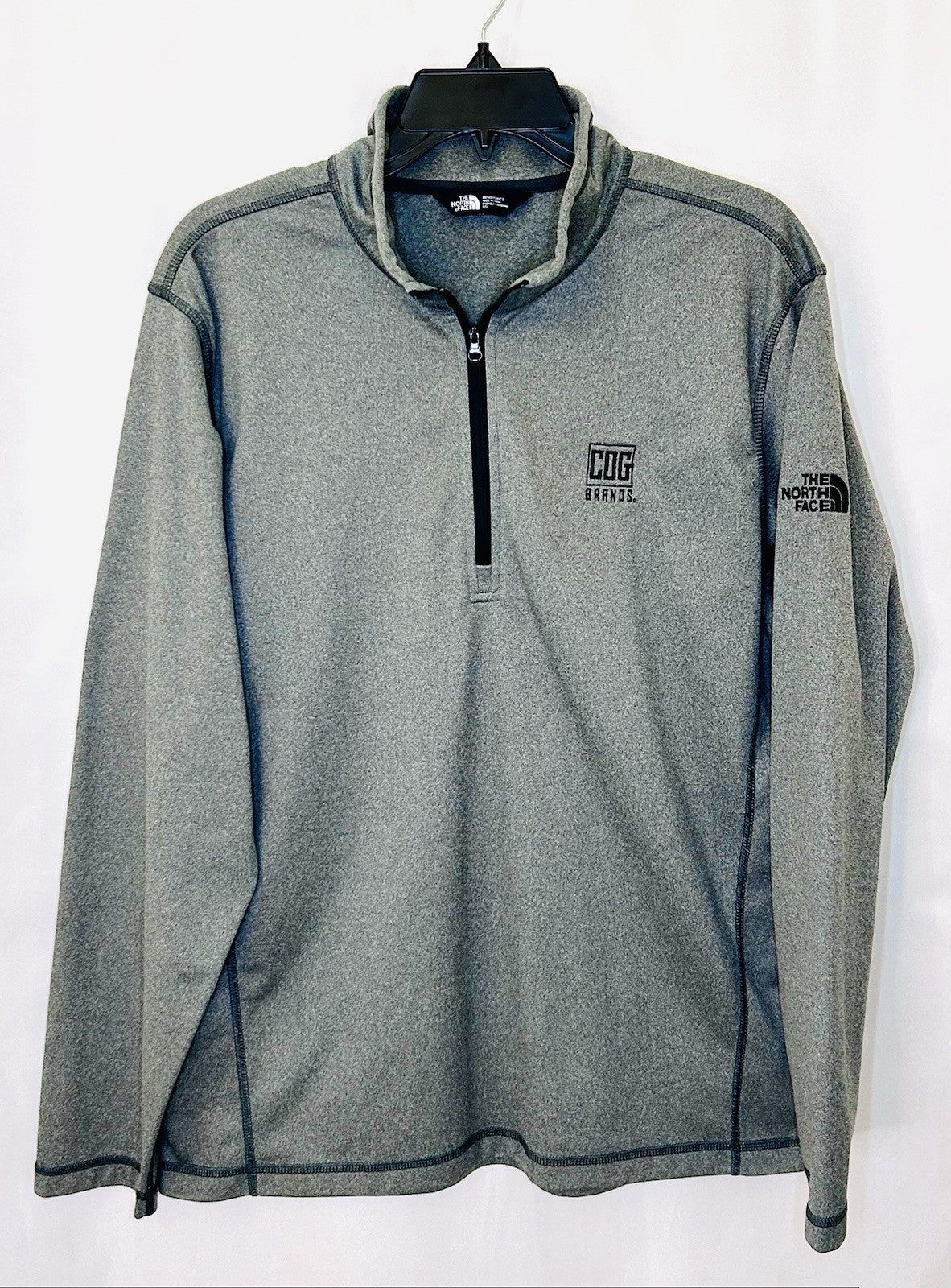 The North Face Mens Tech Essential 1/4 Zip Fleece Pullover Gray Large / COG