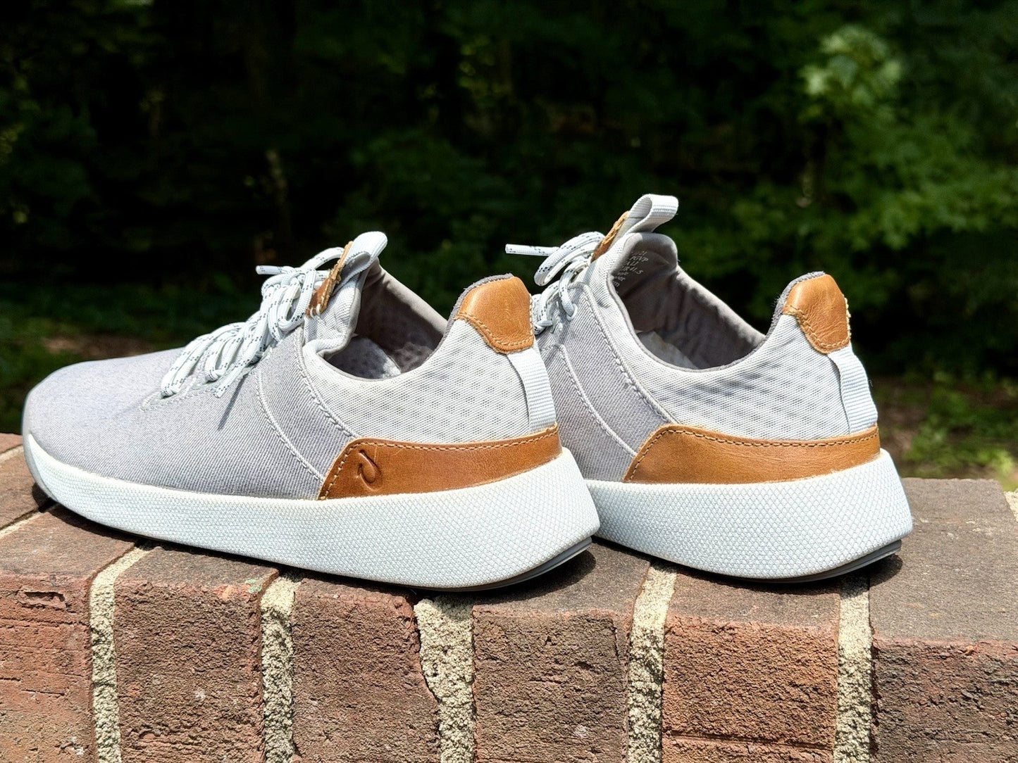Olukai Nanea Li  Men 8.5 Gray Canvas Comfort Lace Up Sneakers lightweight Summer