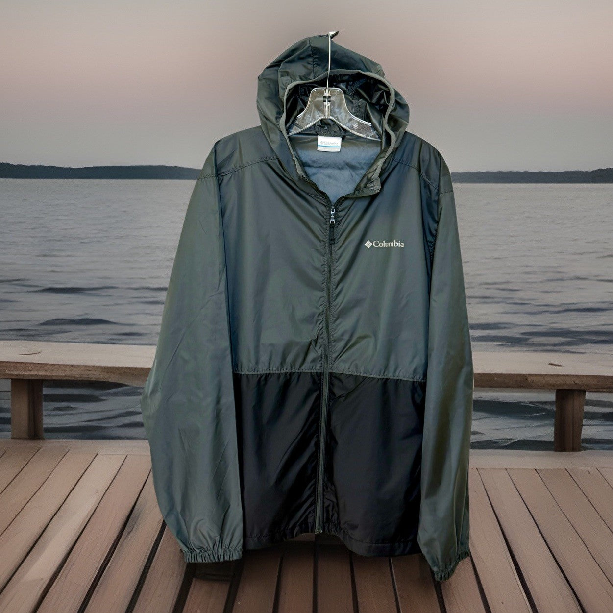 Columbia Men's Omni-Tech Rain Windbreaker Jacket Size Large