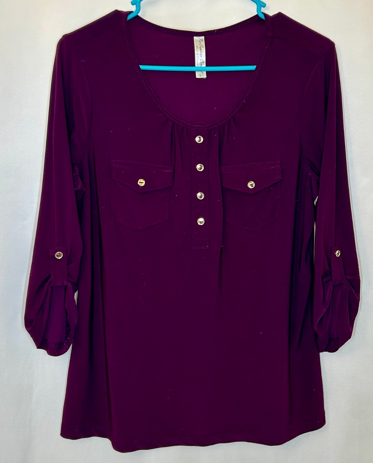 Perseption Purple V-Neck flowy Gold Color Hardware Blouse Women's Size Large