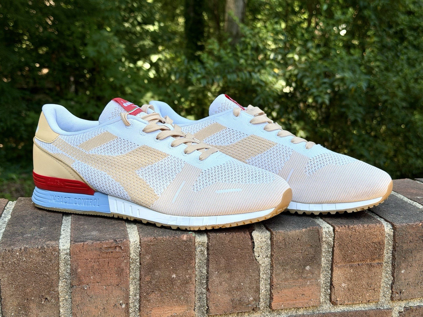 Diadora Titan Weave White Sheepskin Men’s Size 11.5 Retro Running Shoes 171829