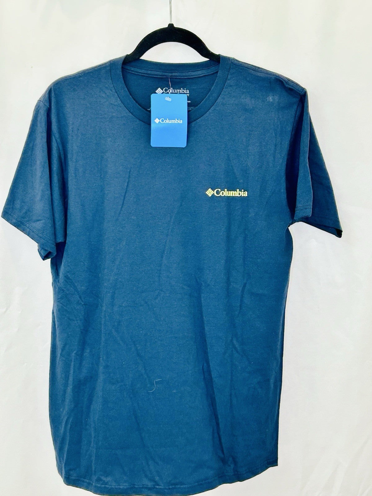 NWT Columbia Sportswear Blue Men’s Medium Graphic T-Shirt