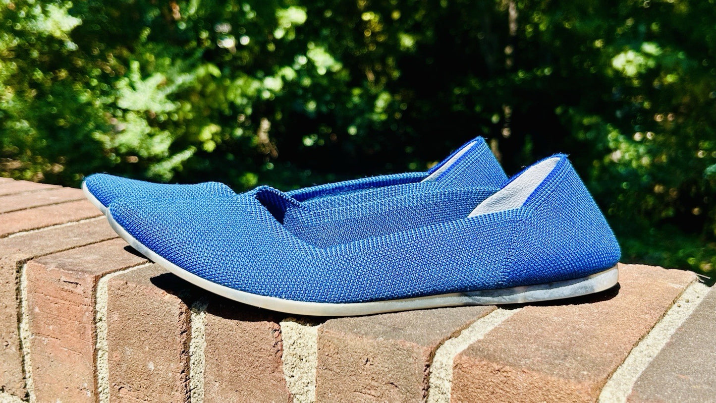 NWOT Rothy’s The Point Women’s Flat Slip On Shoes Deep Ocean Blue Size 8