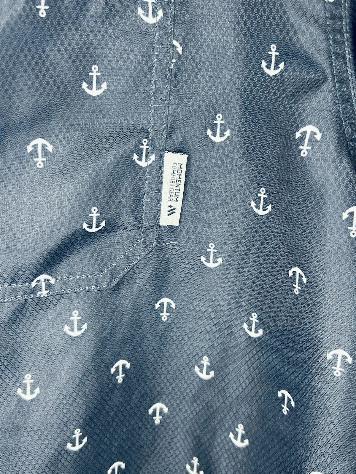 Momentum Comfort Gear Anchor Short Buttoup Shirt UPF 50 Fishing Men’s Large