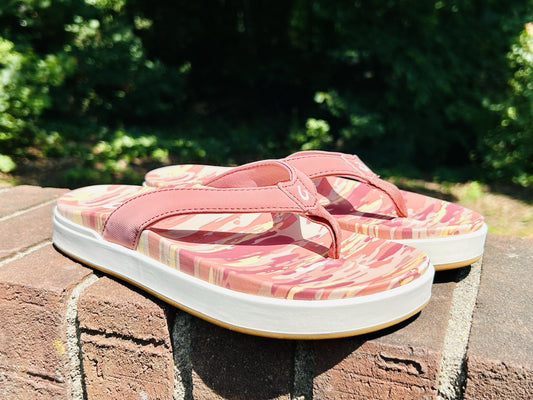Olukai Women’s Nu’A PI’O Ash Rose Wai Camo Beach Sandals Flip Flop Slip On Sz 7