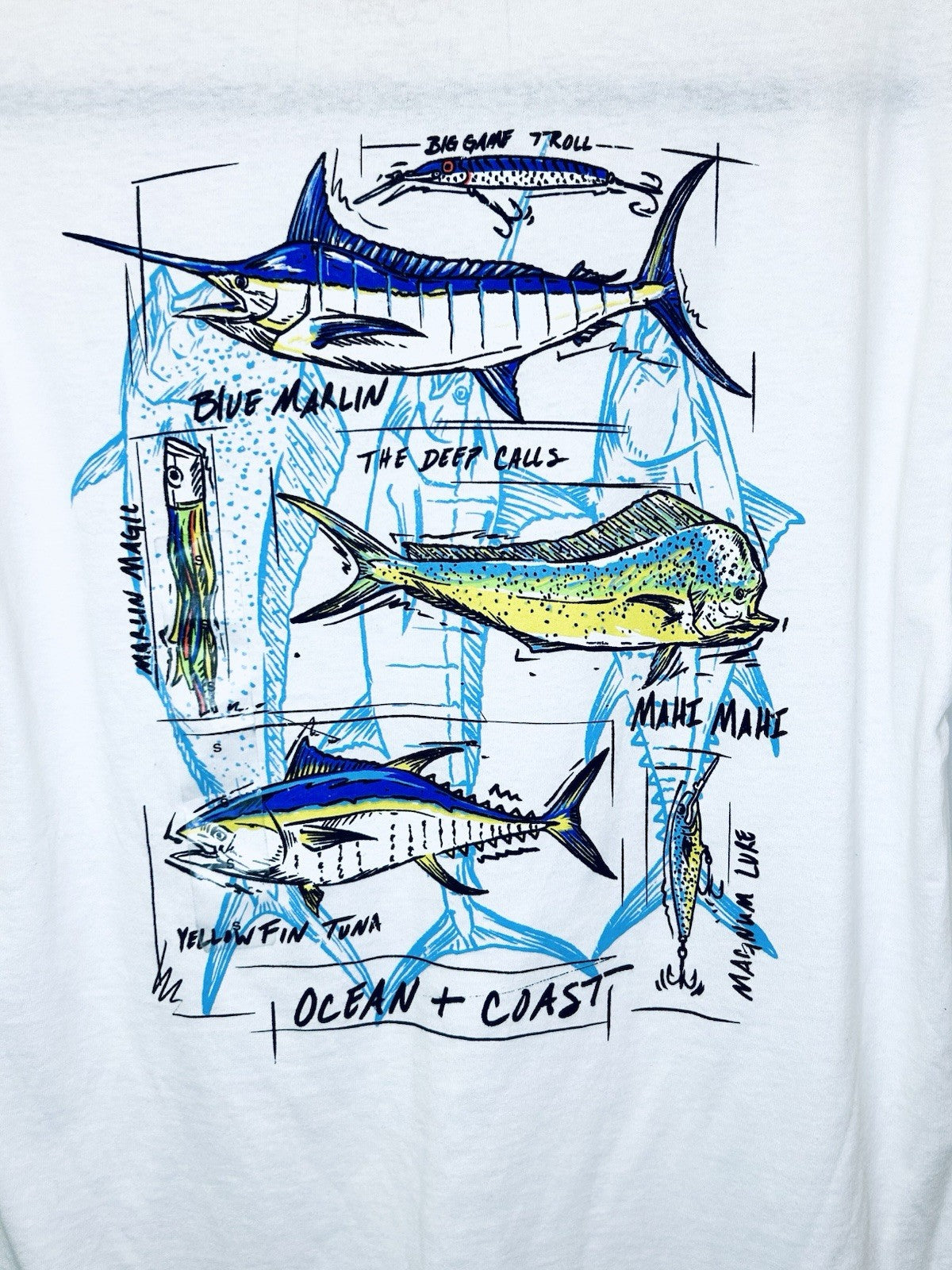 NWT Ocean Coast White Fish Graphic Short Sleeve Shirt - Men’s Small