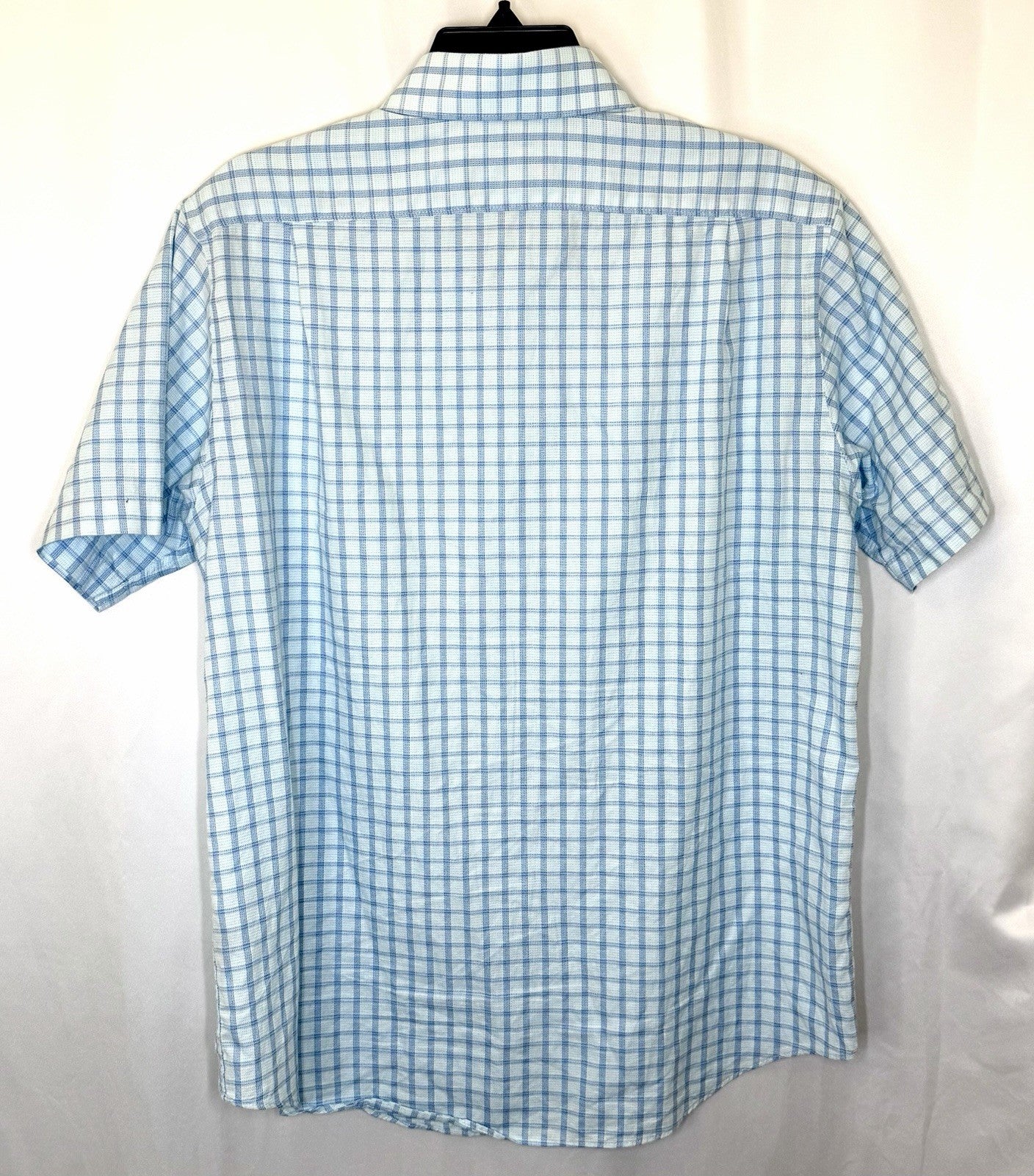 HART SCHAFFNER MARX Shirt size M white blue plaid Button up short sleeve