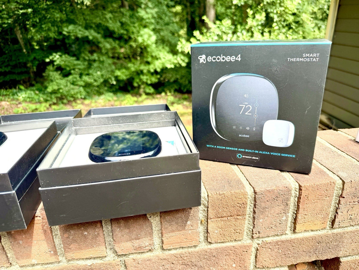 X2 Ecobee 4 Smart Thermostat with Built-in Alexa EB-STATE4-01 & Room Sensor