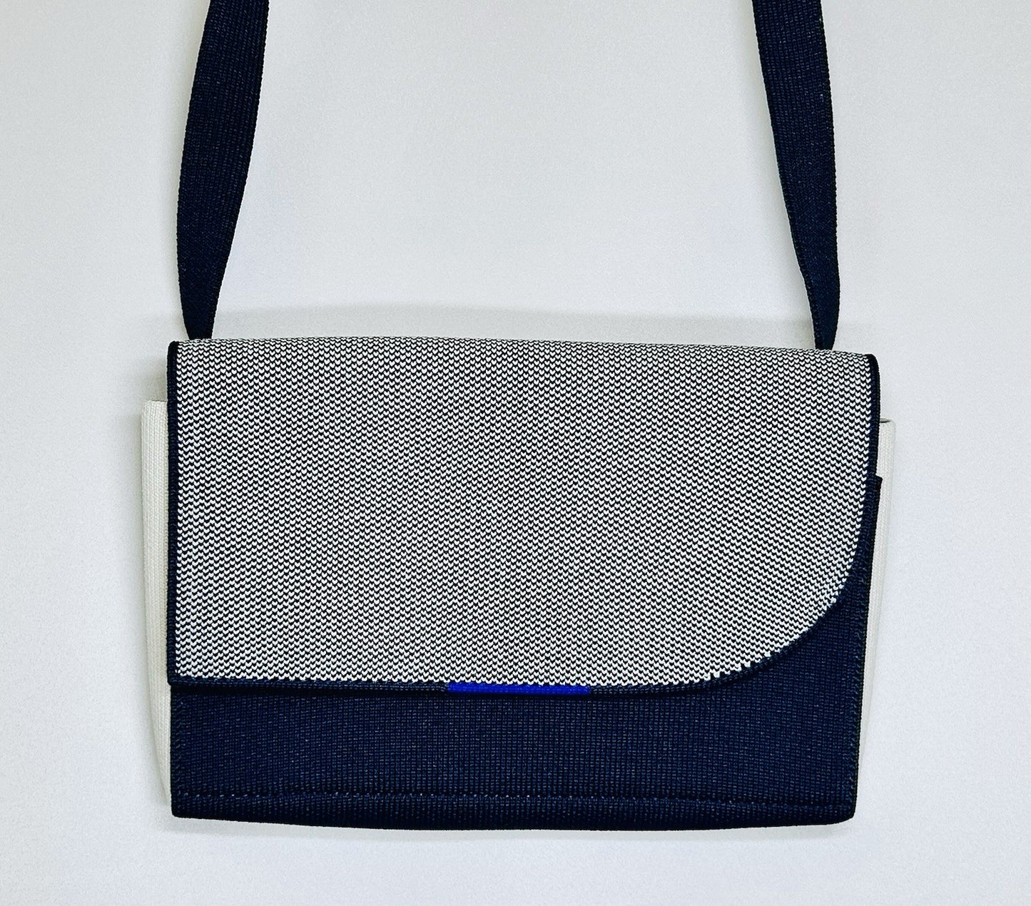 NWOT!! Rothy's The Belt Bag Crossbody - Navy/Fog - Rare! - Magnetic Closure!