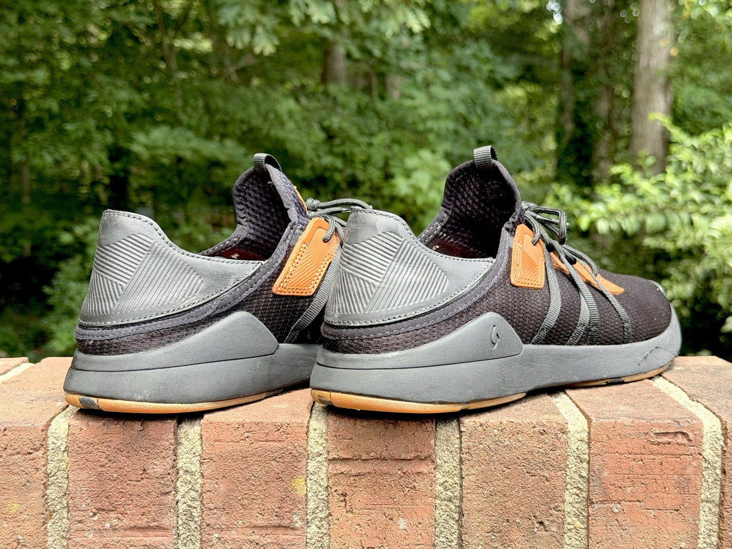 OluKai Mio Li Men’s Size 12 Lava Rock Athletic Sneakers Shoes Worn Twice