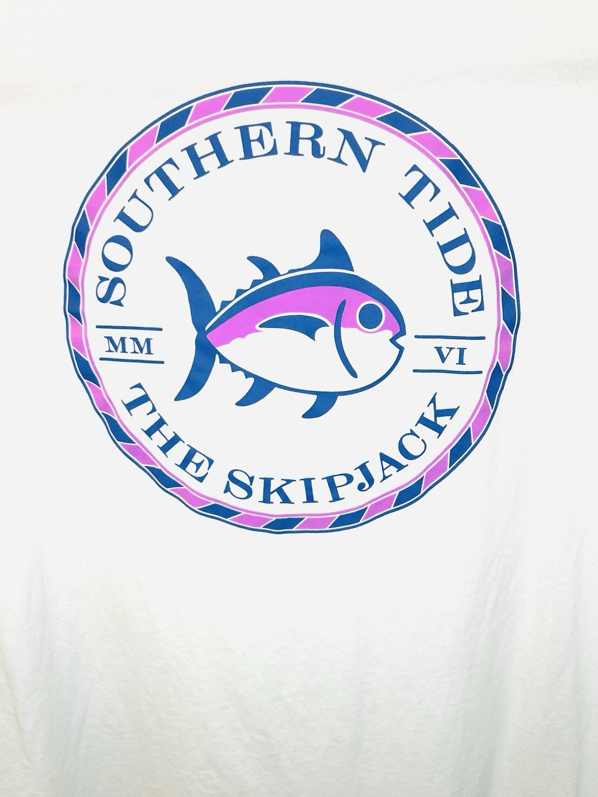 SOUTHERN TIDE L/S ORIGINAL MEDALLION SKIPJACK TEE - WHITE- WOMEN’S MEDIUM