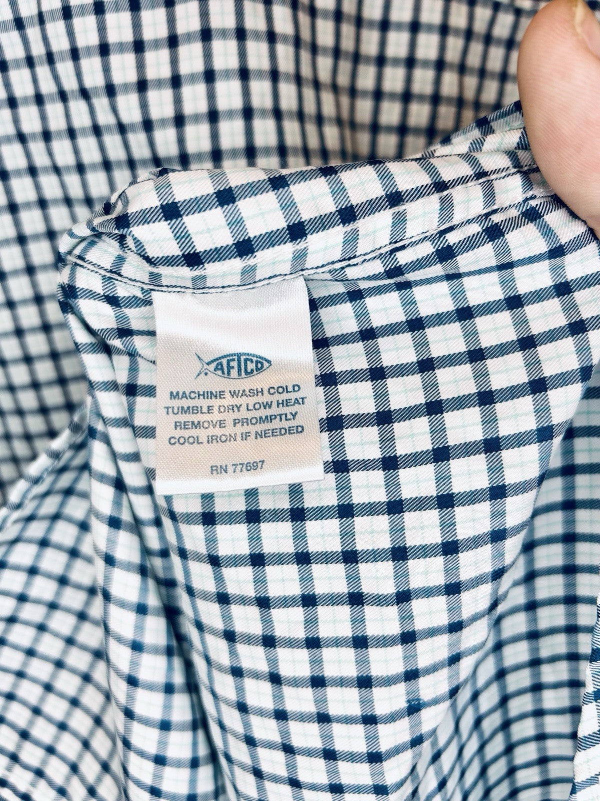 American Fishing Tackle Co AFTCO Mens Large Short Sleeve Blue Shirt Plaid Button