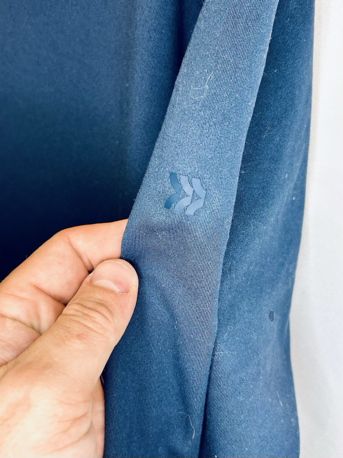 ALL IN MOTION Midnight Blue Crewneck Long Sleeve Men's Performance T-Shirt Large